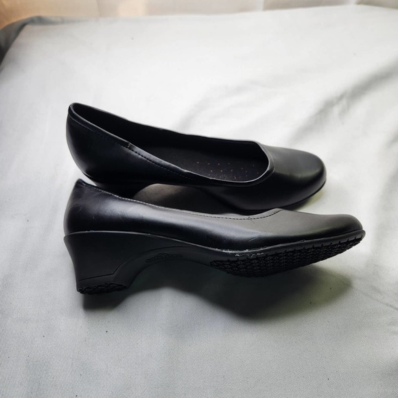 Predictions Safe Step Slip Resistant Work Shoe Womens Size 7 Black Mary Janes - Picture 1 of 10